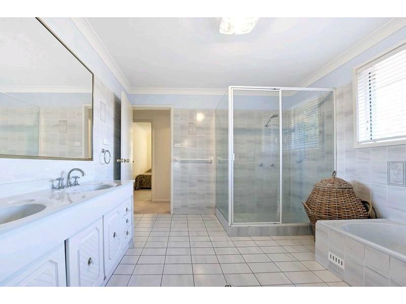 21 Dangerfield Drive, Elermore Vale NSW 2287