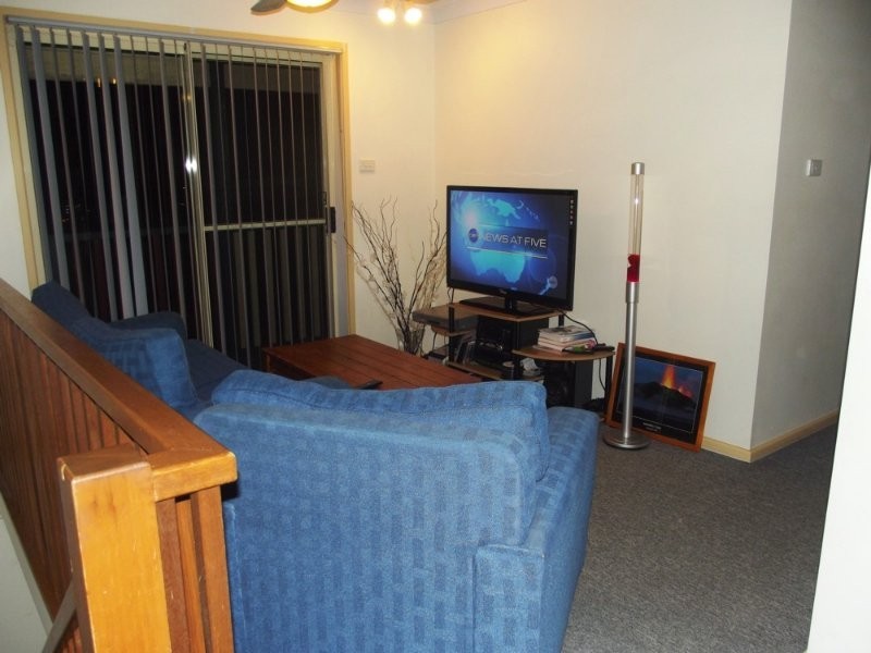 11 Kiara Close, Maryland NSW 2287