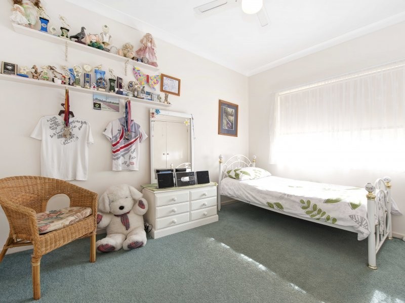 6 Woodlands Drive, Thornton NSW 2322