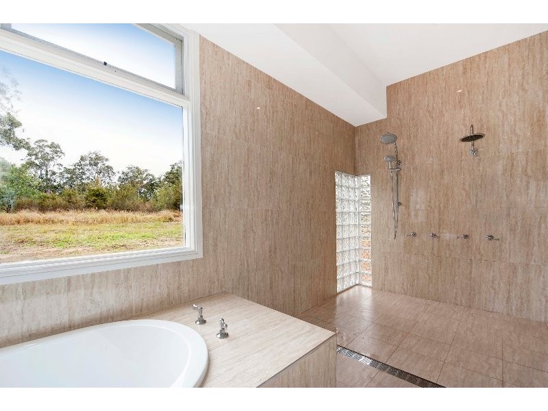 96 Olsen Road, Lovedale NSW 2325