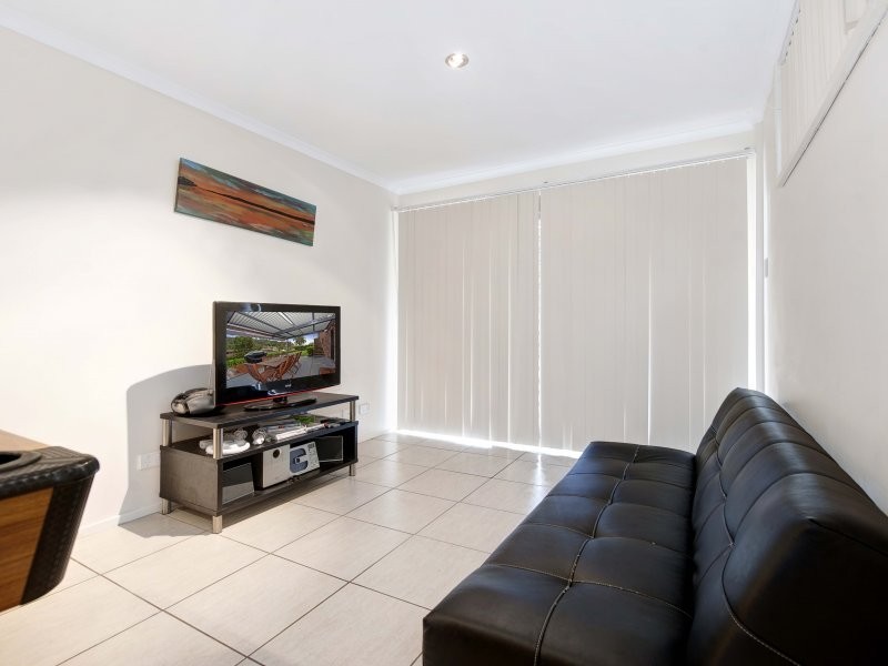 79 Lawson Road, Macquarie Hills NSW 2285