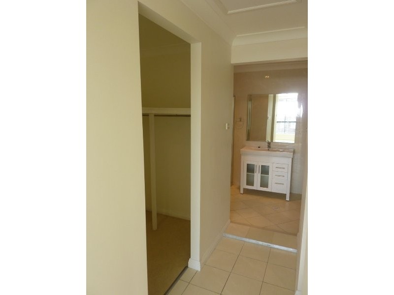 20 Poplar Close, Fletcher NSW 2287