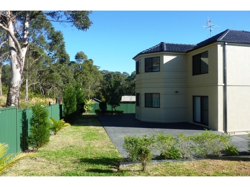 20 Poplar Close, Fletcher NSW 2287