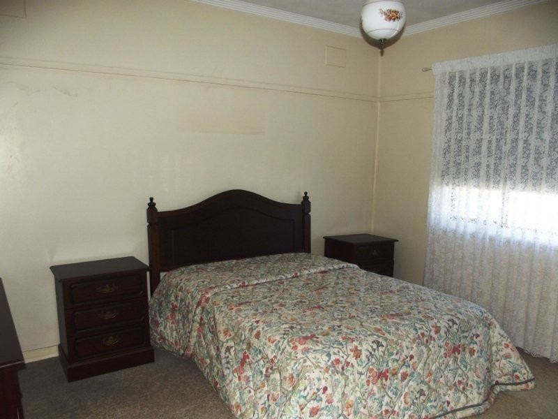 6 Marsden Street, Shortland NSW 2307