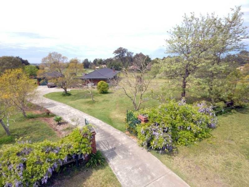 6 Cahill Close, Black Hill NSW 2322