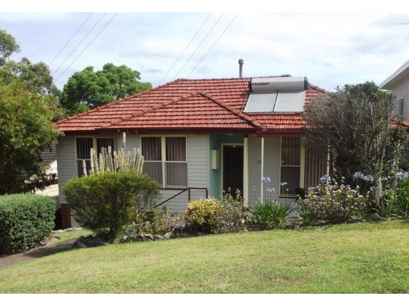 13 Moruya Parade, Kotara NSW 2289