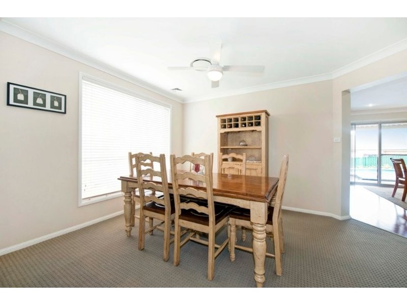 3 Magnolia Close, Fletcher NSW 2287