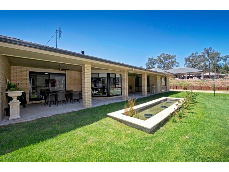 5 Honeyeater Place, Thornton NSW 2322