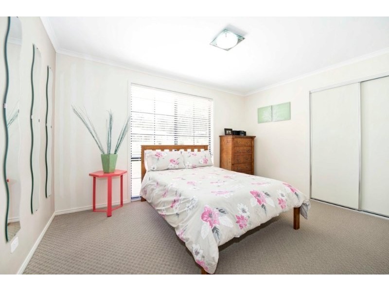 5 Honeyeater Place, Thornton NSW 2322