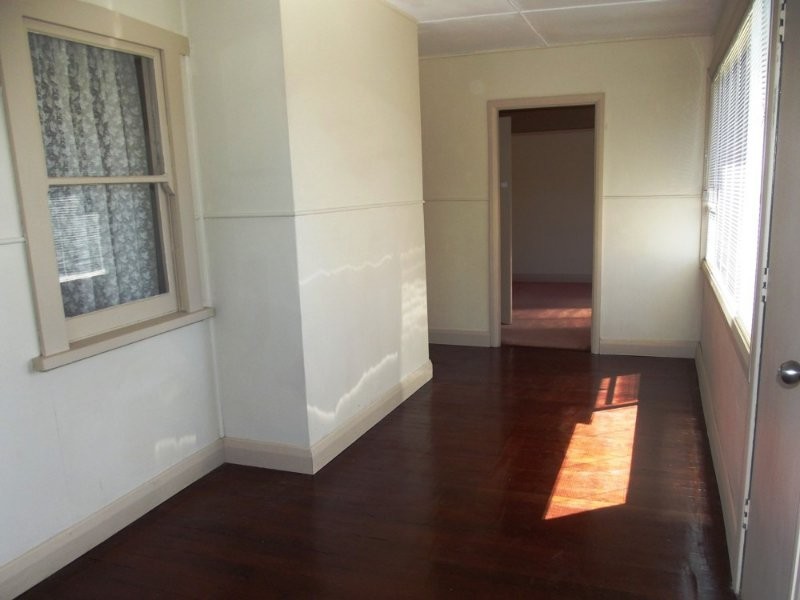 62 Lake Road, Wallsend NSW 2287