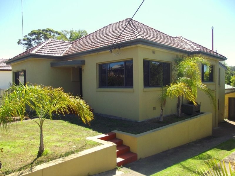 62 Lake Road, Wallsend NSW 2287