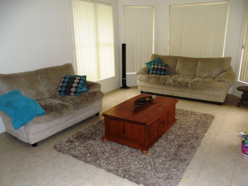 9 Farrier Court, Maryland NSW 2287