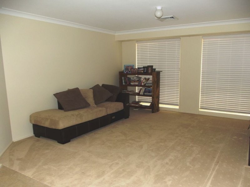 9 Farrier Court, Maryland NSW 2287