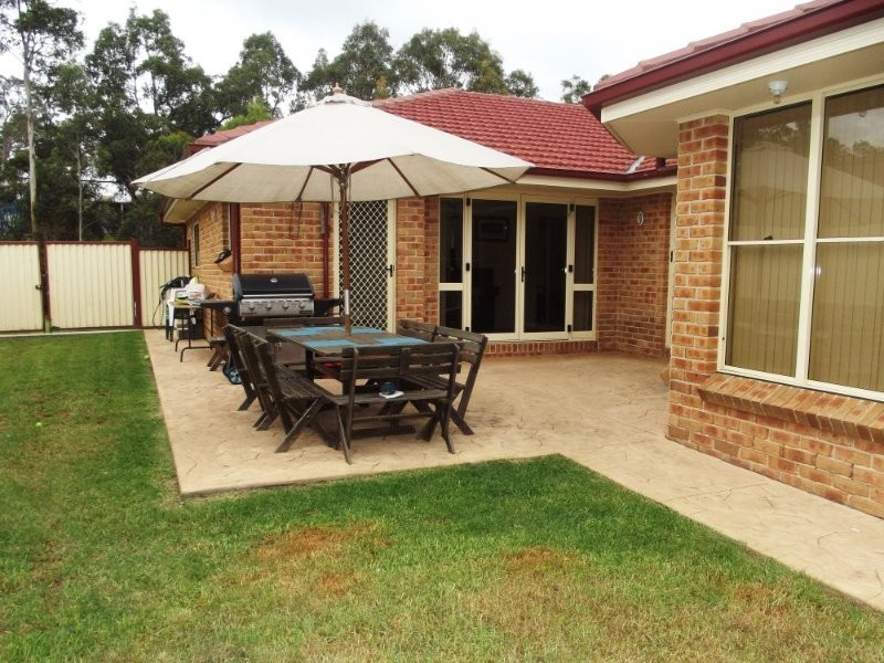 9 Farrier Court, Maryland NSW 2287