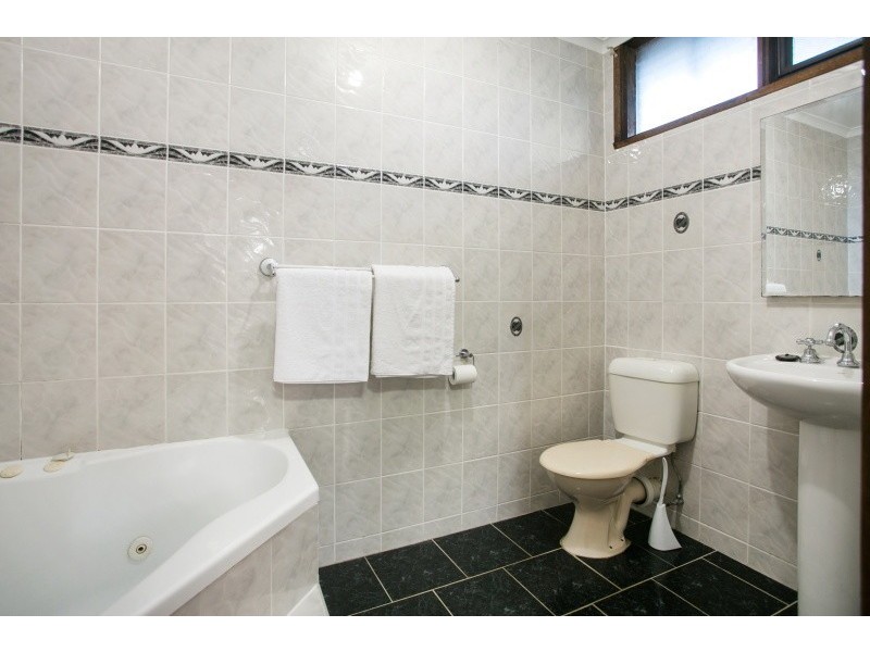 17 Vale Street, Bittern VIC 3918