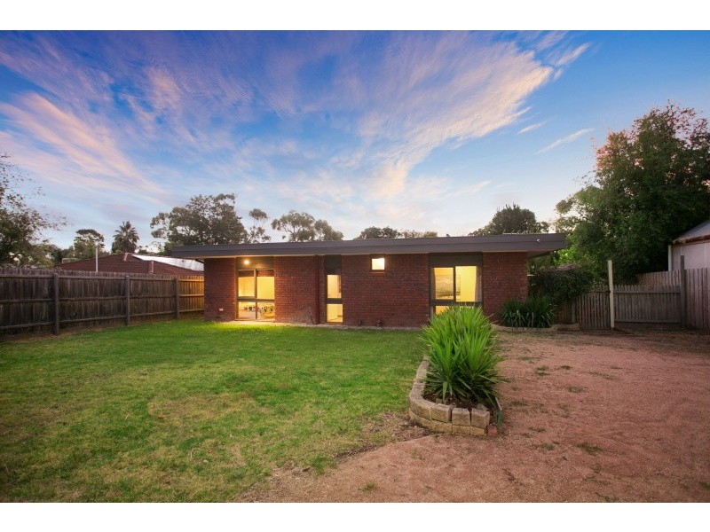 17 Vale Street, Bittern VIC 3918