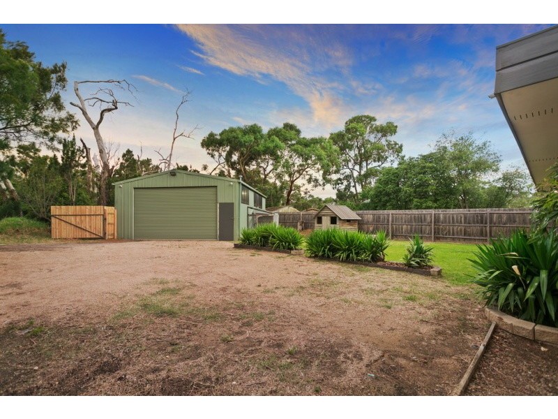 17 Vale Street, Bittern VIC 3918