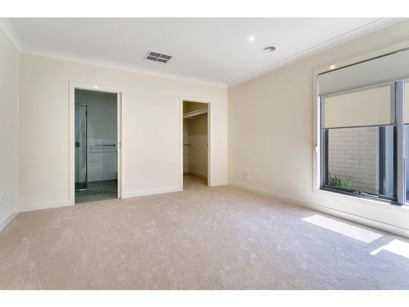 7/24 Green Island Avenue, Mount Martha VIC 3934