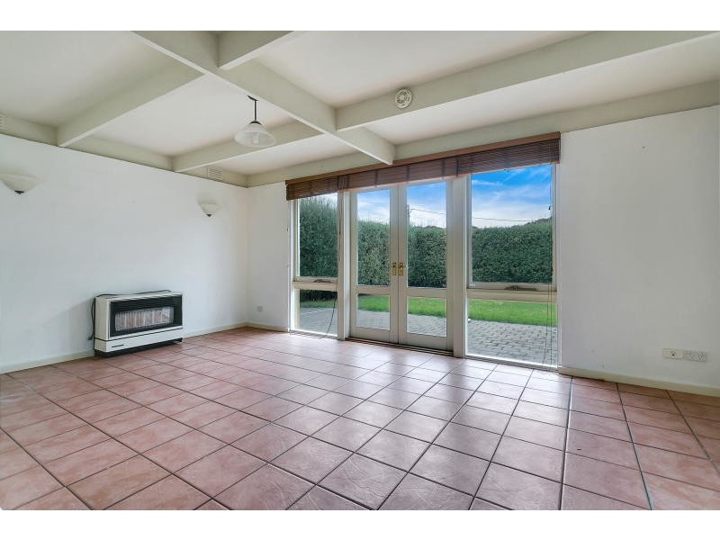 11 Seaton Road, Mornington VIC 3931