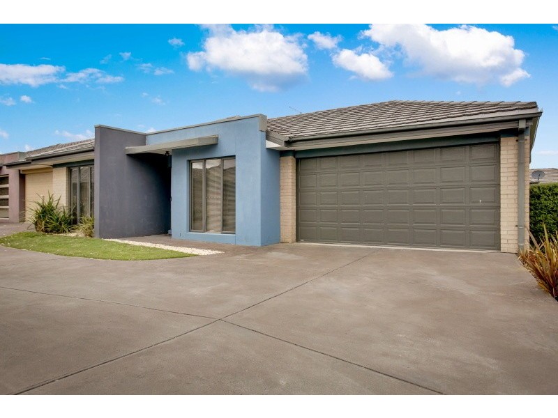 23/110 Bungower Road, Mornington VIC 3931