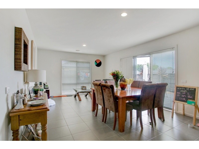 23/110 Bungower Road, Mornington VIC 3931