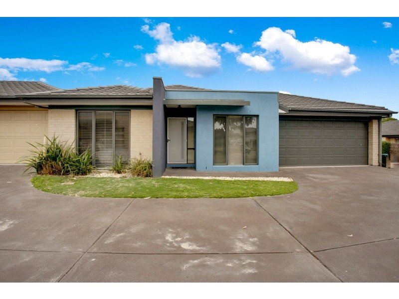 23/110 Bungower Road, Mornington VIC 3931