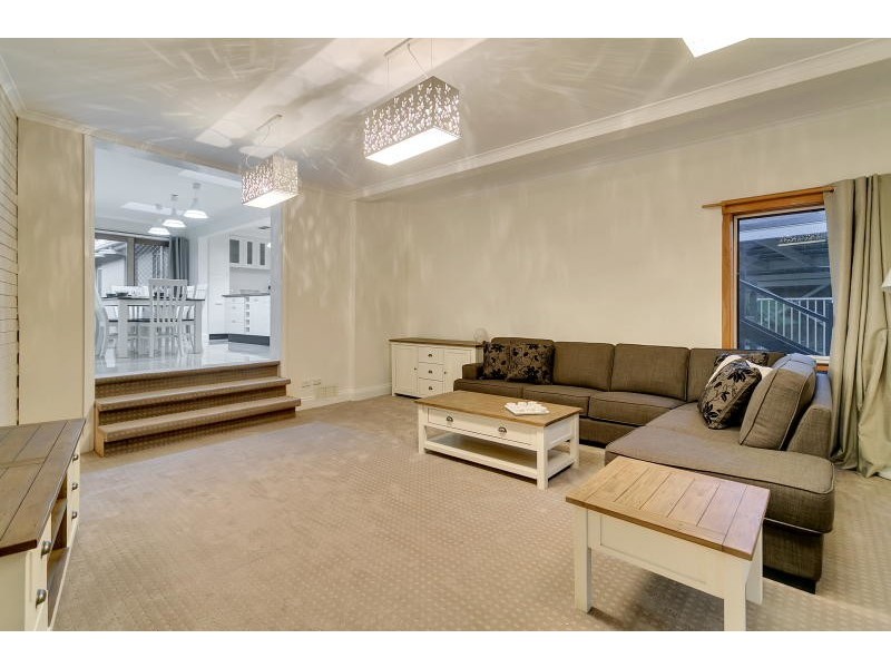 53 Richardson Drive, Mornington VIC 3931