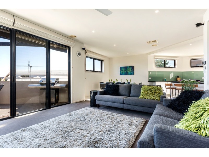 13 Canterbury Street, Mornington VIC 3931