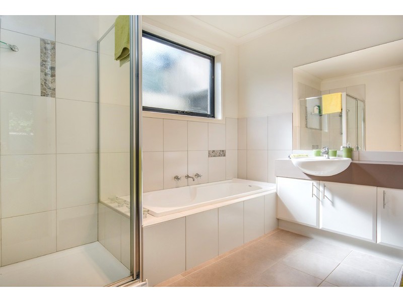 13 Canterbury Street, Mornington VIC 3931