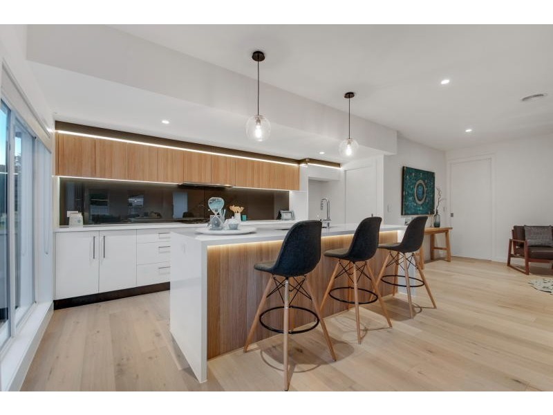 37 Napier Street, Mornington VIC 3931