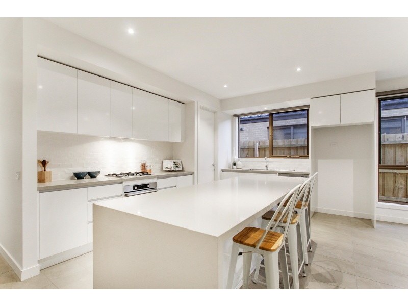 4/65 Green Island Avenue, Mount Martha VIC 3934