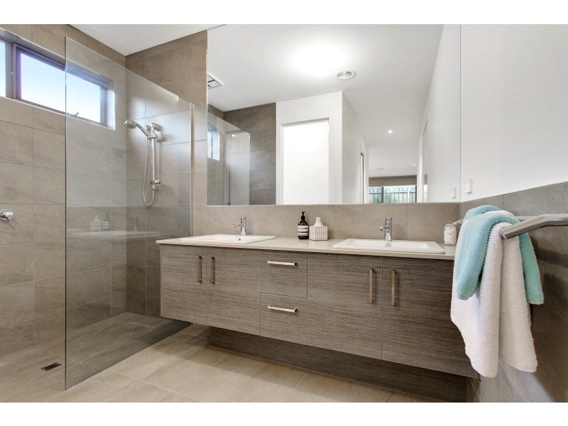 4/65 Green Island Avenue, Mount Martha VIC 3934