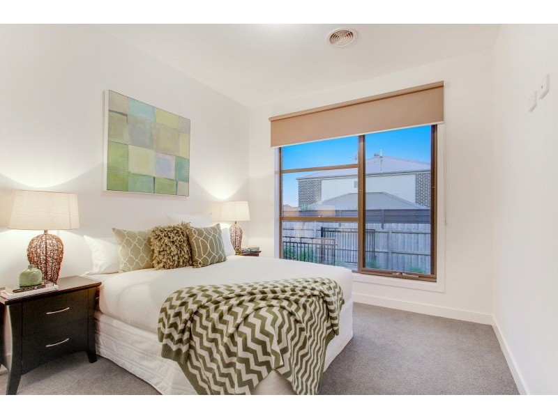 4/65 Green Island Avenue, Mount Martha VIC 3934