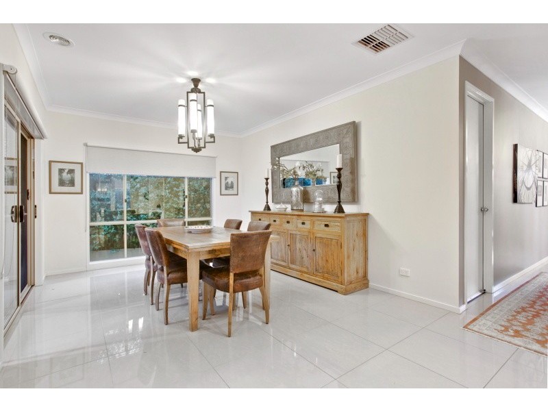 64 Marthas Ridge Drive, Mount Martha VIC 3934