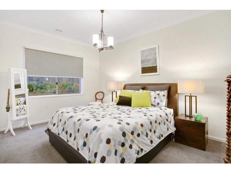 64 Marthas Ridge Drive, Mount Martha VIC 3934