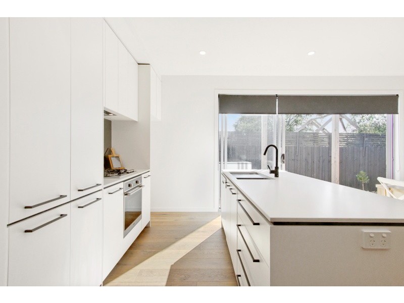 42a Wiltshire Drive, Somerville VIC 3912