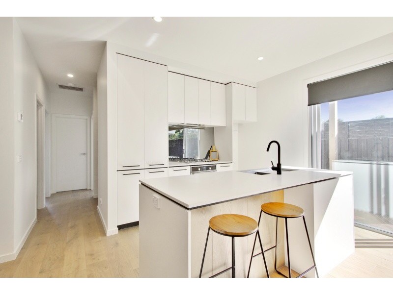 42a Wiltshire Drive, Somerville VIC 3912