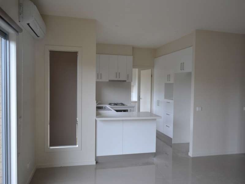 15/41 Green Island Avenue, Mount Martha VIC 3934