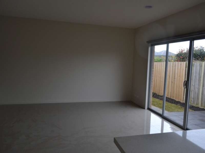 15/41 Green Island Avenue, Mount Martha VIC 3934