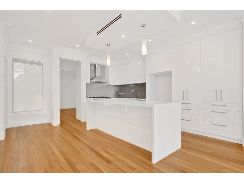 2/45 Bayview Road, Mornington VIC 3931