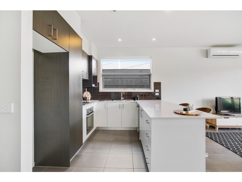 4/47 Green Island Avenue, Mount Martha VIC 3934