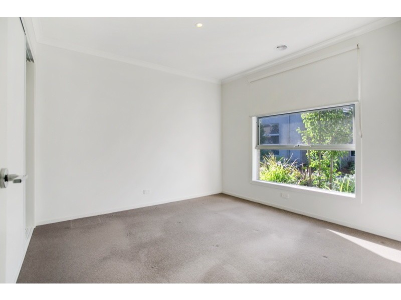 4/47 Green Island Avenue, Mount Martha VIC 3934