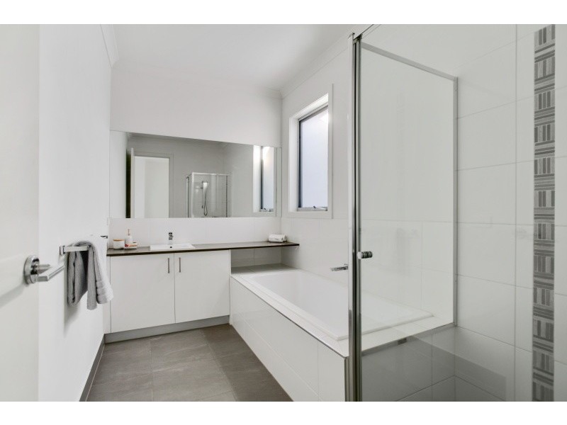 4/47 Green Island Avenue, Mount Martha VIC 3934