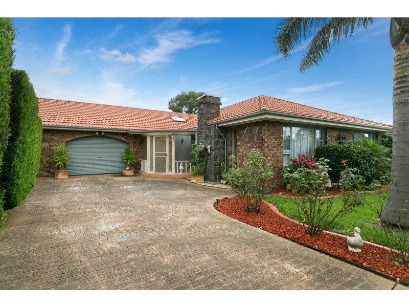 8 Ryder Court, Frankston VIC 3199