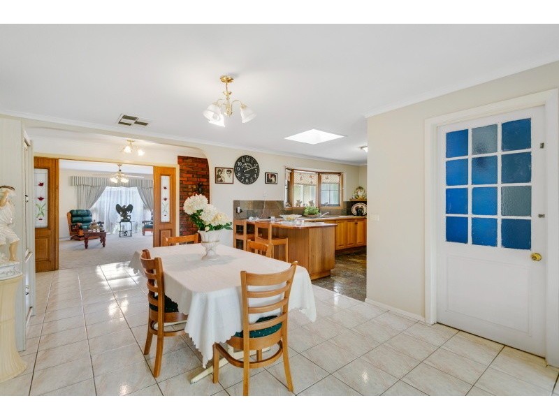 8 Ryder Court, Frankston VIC 3199