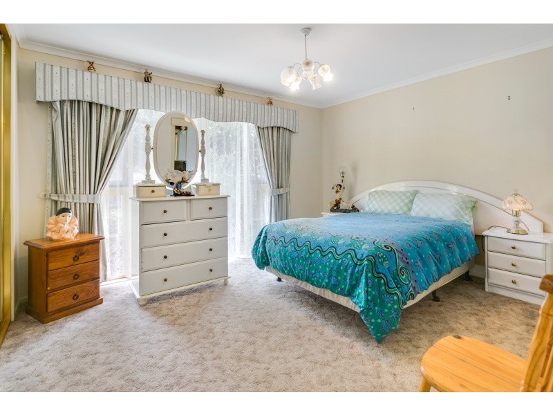 8 Ryder Court, Frankston VIC 3199