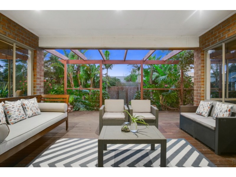 81 Summerfield Drive, Mornington VIC 3931