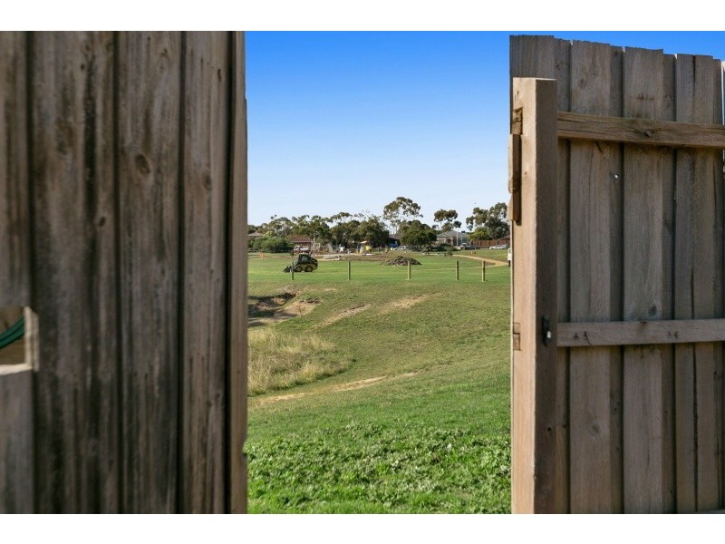 18a Coimadai Court, Mornington VIC 3931