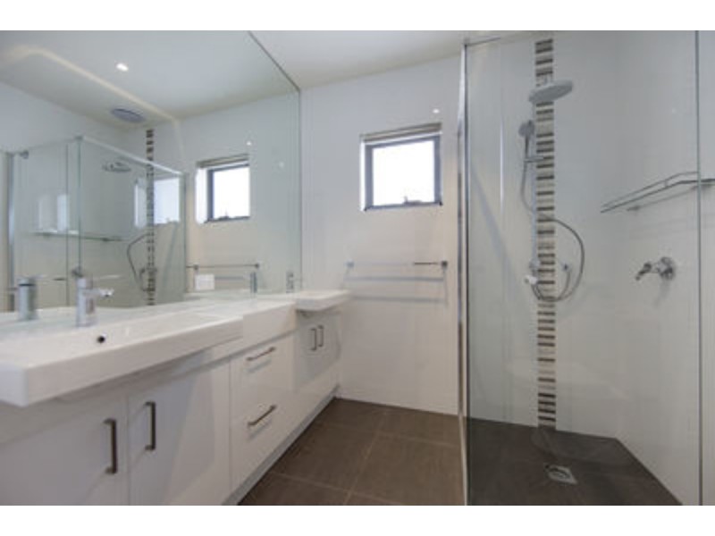 12/40 – 46 Green Island Avenue, Mount Martha VIC 3934