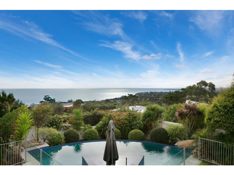 6 Headland Waters, Mount Martha VIC 3934